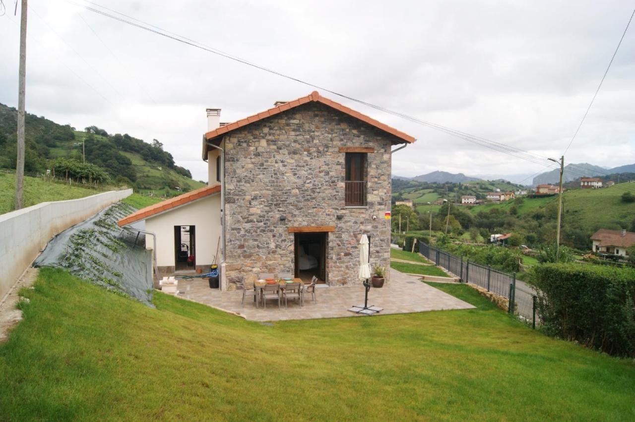 Apartamentos Rurales Penon Blanco Penerudes Екстер'єр фото
