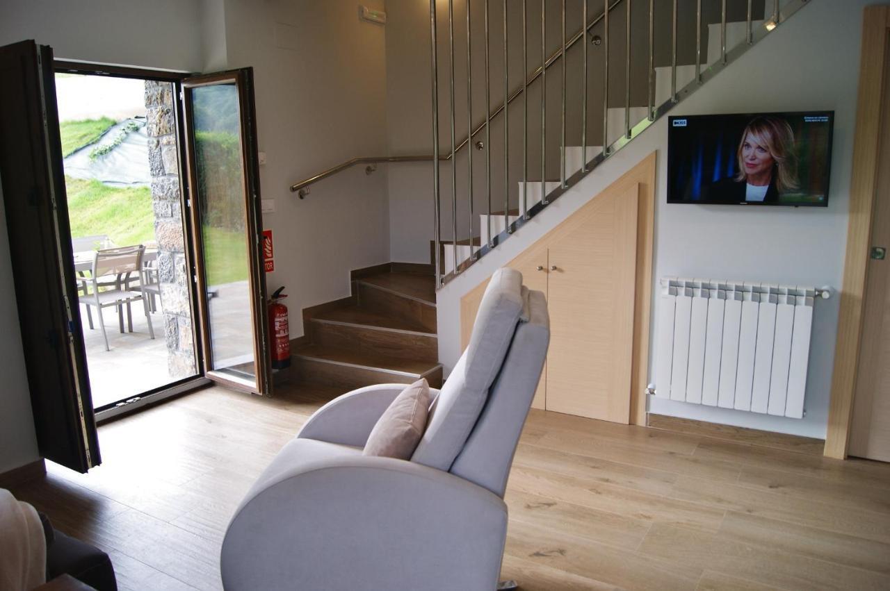 Apartamentos Rurales Penon Blanco Penerudes Екстер'єр фото